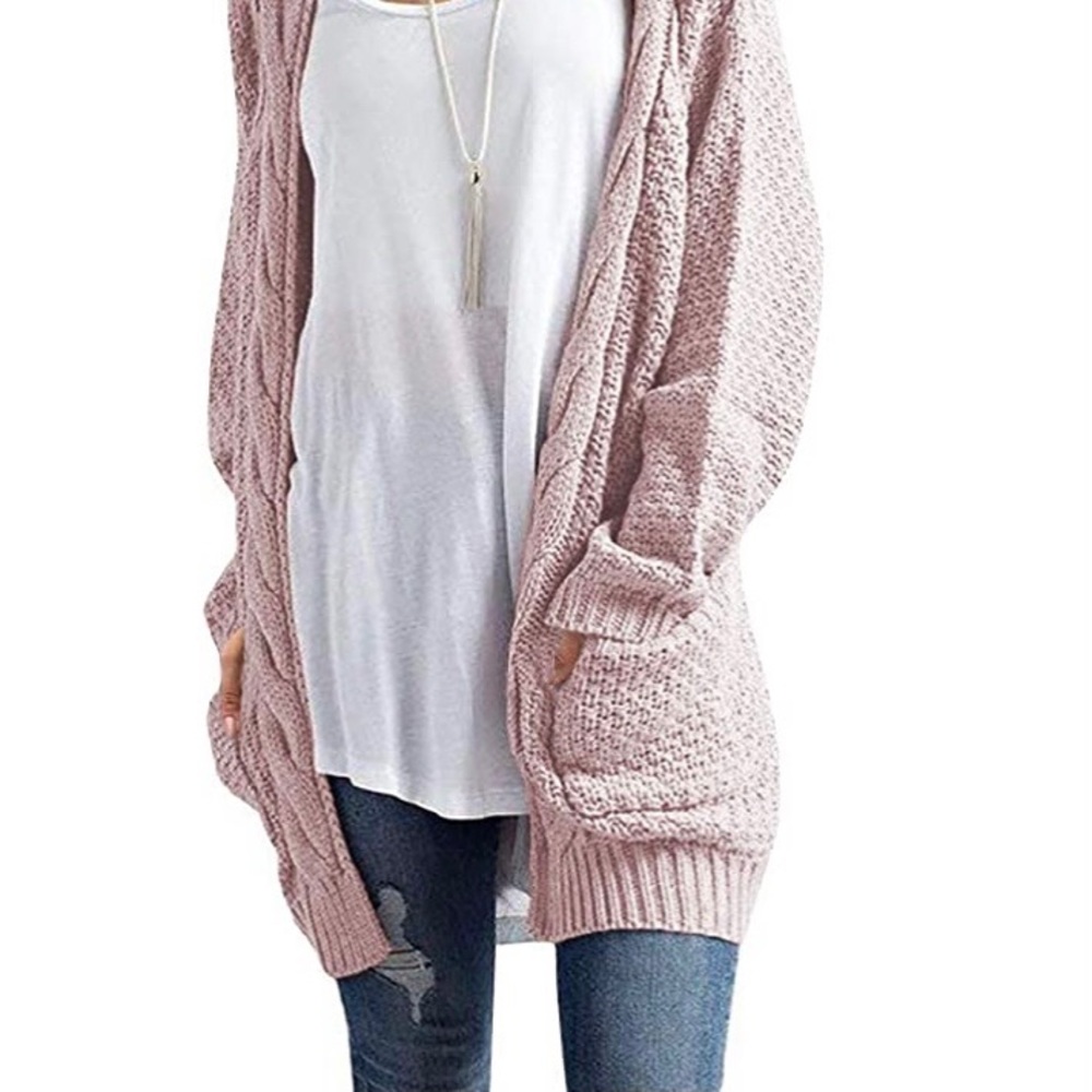 NWT Blush Cable Knit Cardigan With Pockets